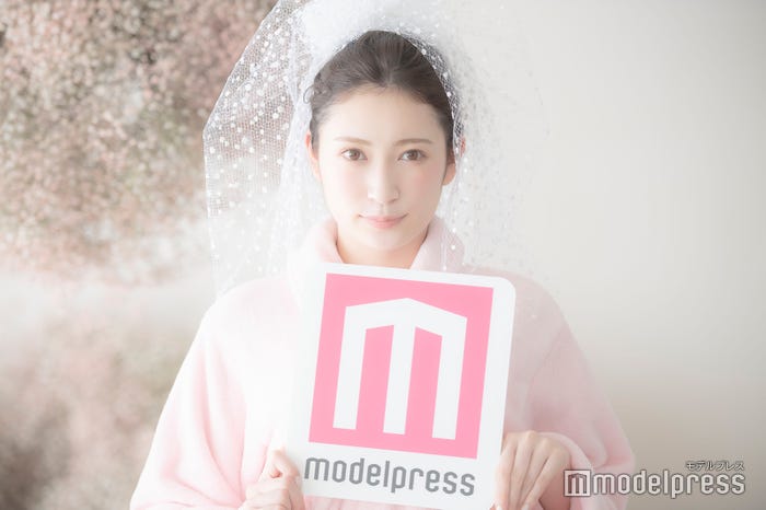 吉田朱里(C)モデルプレス