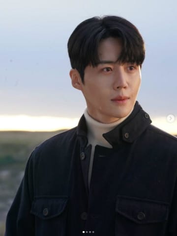 ASTROチャウヌに続き 同事務所に所属の人気俳優にも脱税疑惑が浮上