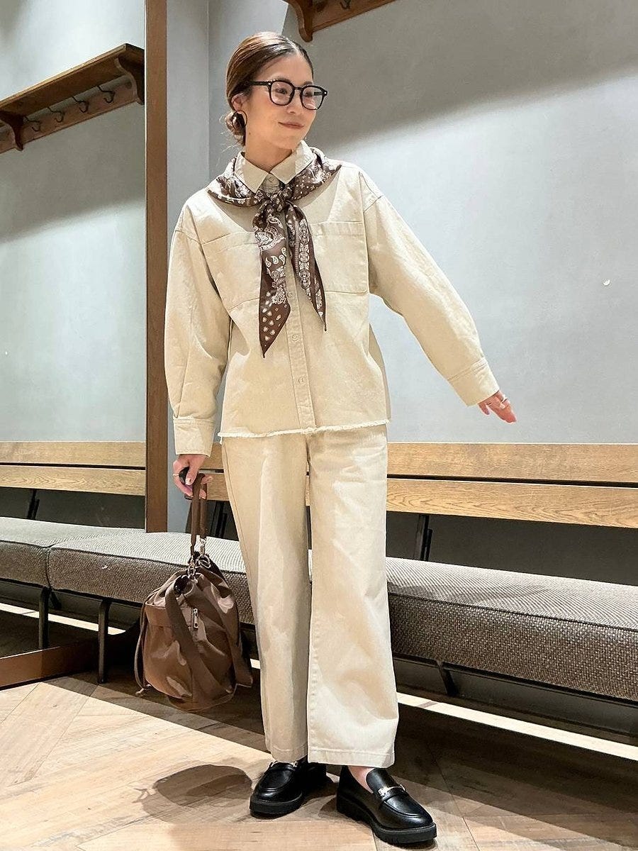 グローバルワークのGOODデニムカラーイージーパンツ