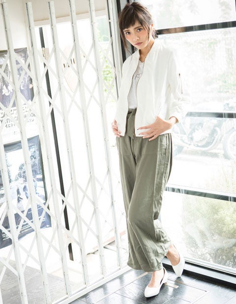 MA-1コットンライトブルゾン「Re:EDIT by GALSTAR」3,498円（税込）／画像提供：Re:EDIT by GALSTAR