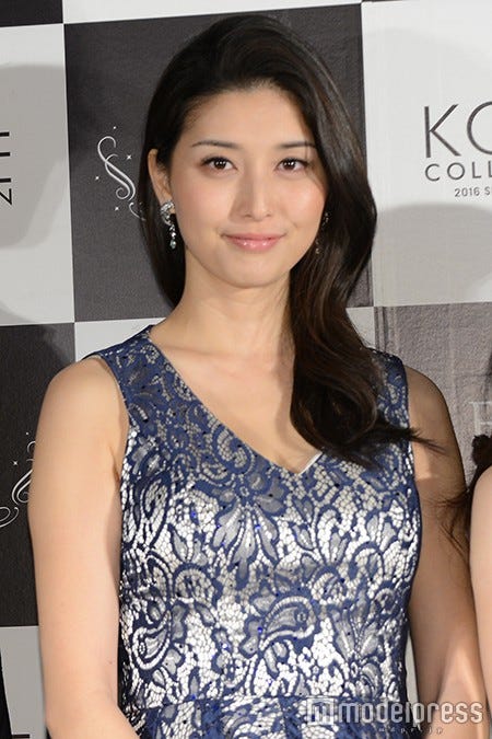 橋本マナミ(C)モデルプレス