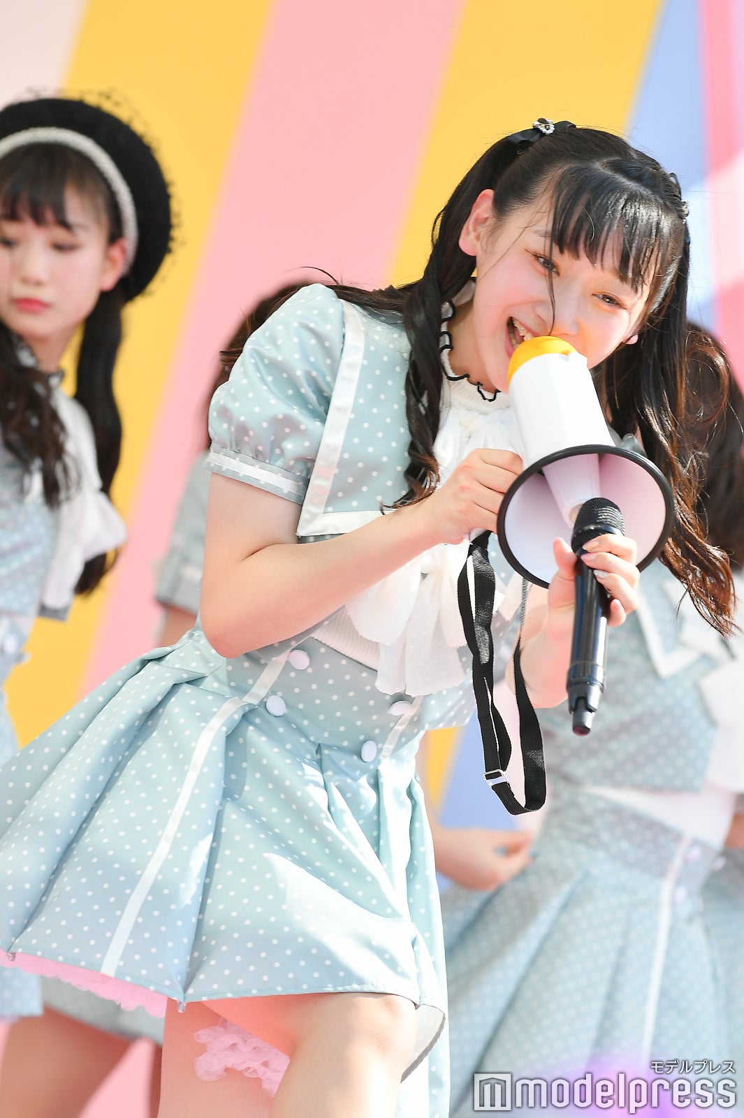 ＝LOVE（C）モデルプレス