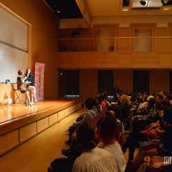 ラジオ番組「MIRAIZ」の公開収録を行った清川あさみ、冨永愛