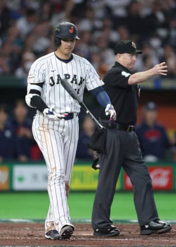 韓国痛恨 大谷敬遠策も継投失敗 救援左腕が大誤算 連続四球で押し出し 吉田にも2点適時打許す