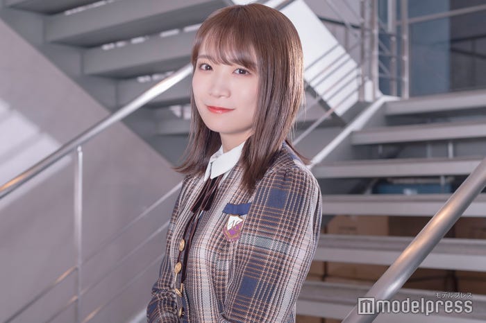 秋元真夏(C)モデルプレス