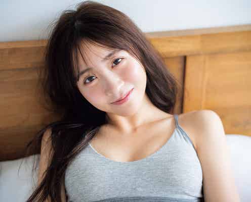 FRUITS ZIPPER櫻井優衣、ヘルシーな肌見せカット初公開 写真集重版記念ネットサイン会決定<YUi>