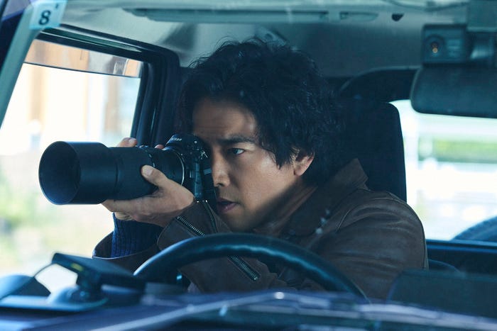 桐谷健太「Qrosの女」第8話(C)「Qrosの女」製作委員会