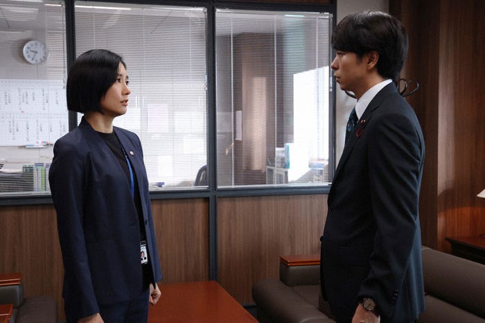 水川あさみ、櫻井翔「笑うマトリョーシカ」最終話より(C)TBS