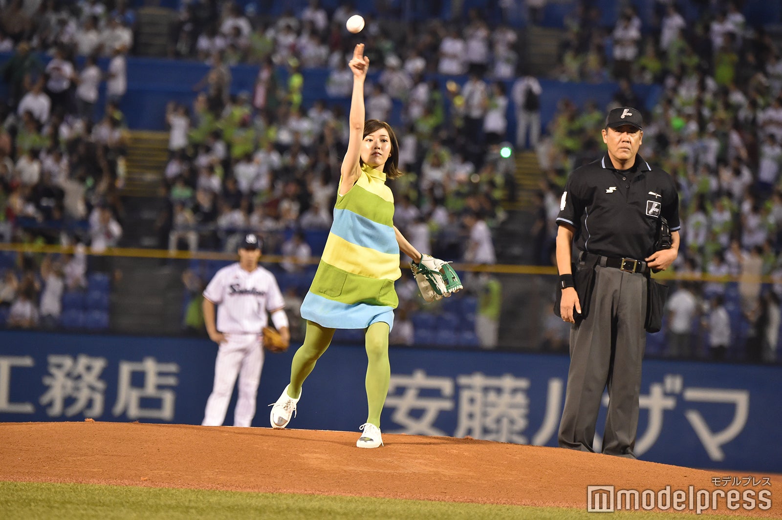 渡辺麻友（C）モデルプレス