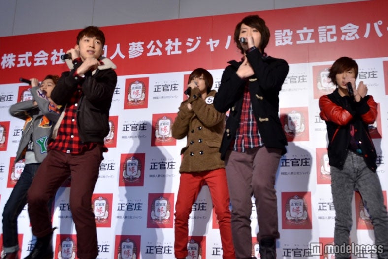 パフォーマンスを披露する大国男児