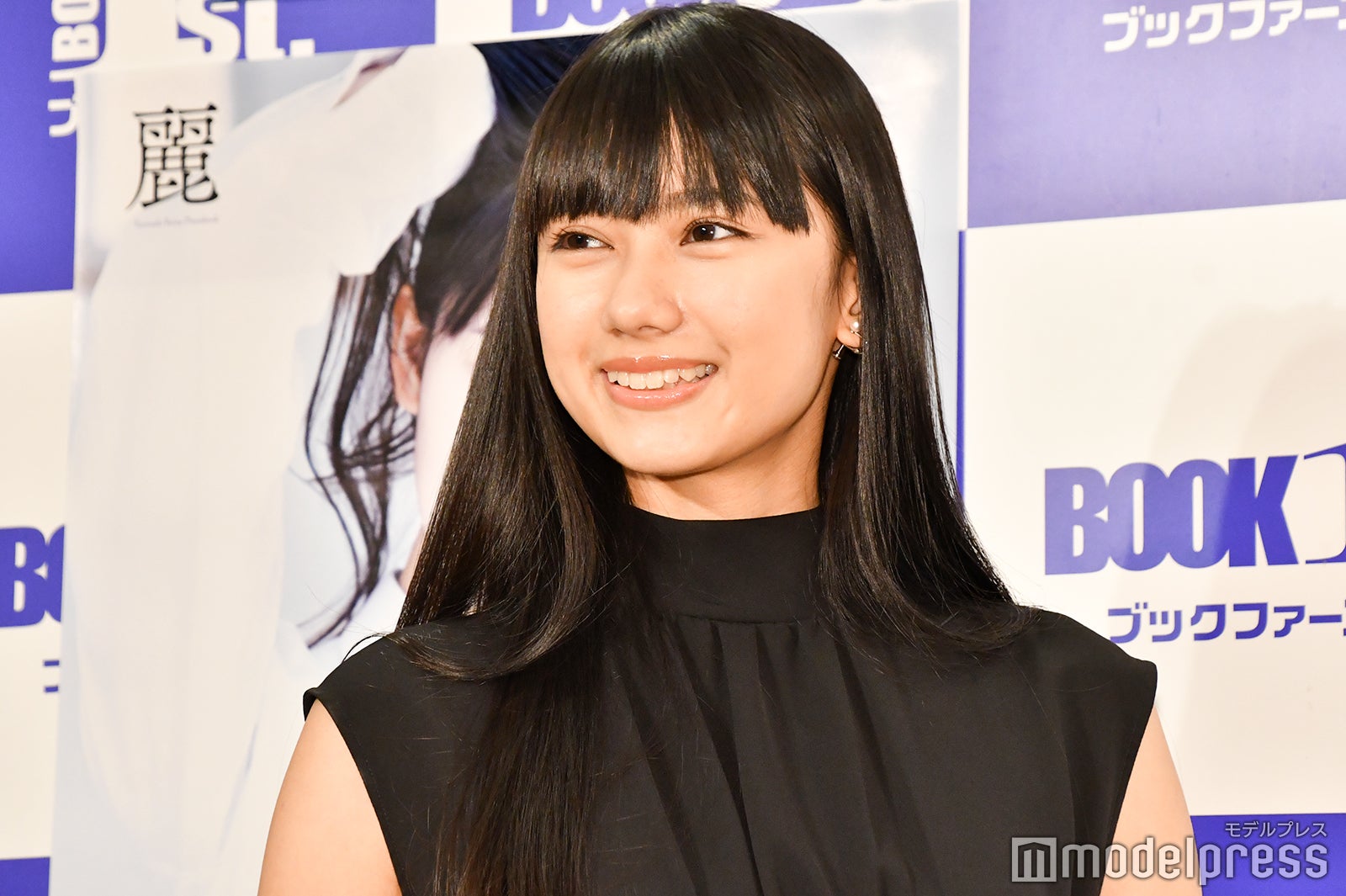 黒崎レイナ （C）モデルプレス