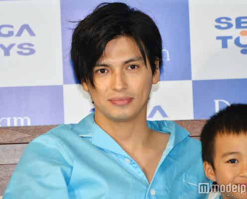 アレク、父親が2度目の整形 “完成形”になる