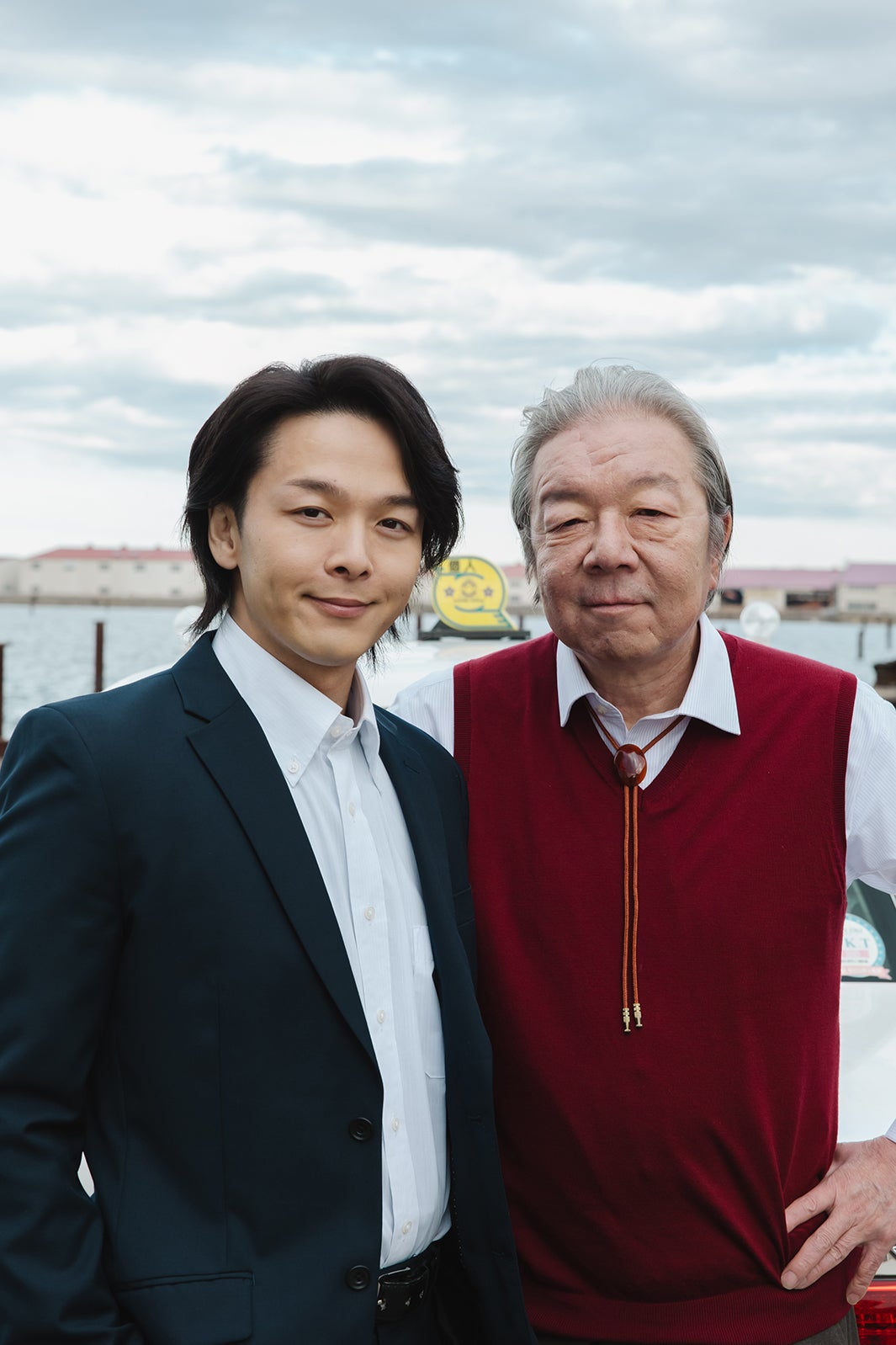 中村倫也、古田新太「ノンレムの窓 2025・新春」より「前の車を追ってください」（C）日本テレビ