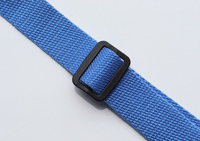 雑誌　付録　雑誌付録　人気　おすすめ　オススメ　宝島社　宝島　レビュー　便利　優秀　当たり　最高　今月号　予定　今月　2023　インレッド　Inred　8月号　ムーミン　2WAYボトルホルダー　ボトルホルダー　ショルダーストラップ