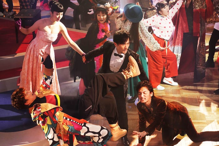 映画「クソ野郎と美しき世界」(C)2018 ATARASHIICHIZU MOVIE