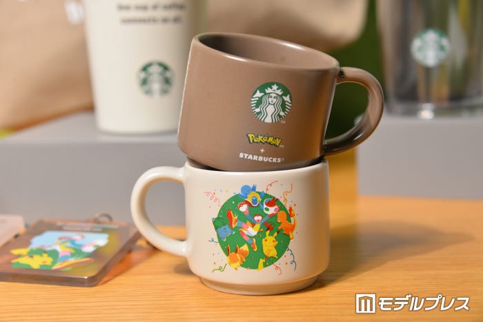 『Pokemon + STARBUCKS 2WAYスタッキングデミマグ 89mlコーヒーコネクション/コーヒーアドベンチャー』 各¥2,200(C)モデルプレス