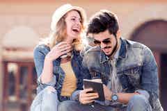 男性に ユーモアがある と思われる女性の4つの共通点 モデルプレス 男性に ユーモアがある と思われる女性の4つの共通点 モデルプレス