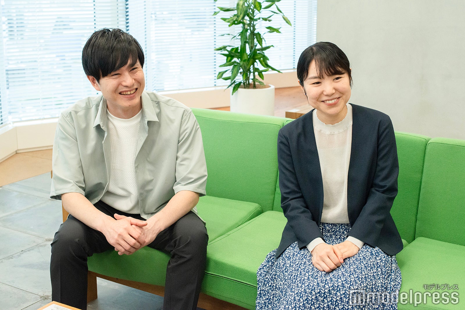 加藤友史郎氏、加藤万智氏（C）モデルプレス