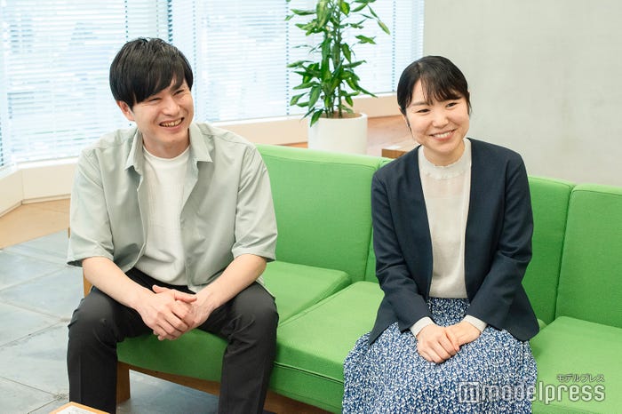 加藤友史郎氏、加藤万智氏(C)モデルプレス