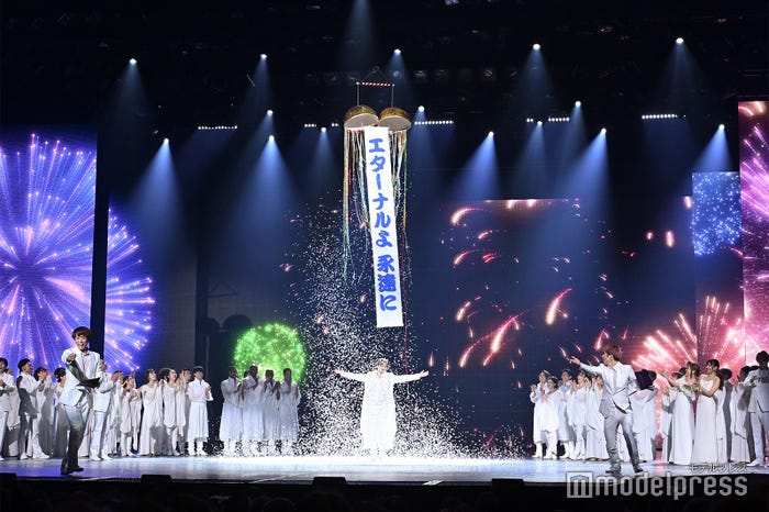 「Endless SHOCK」エターナル編公演千穐楽の様子(C)モデルプレス