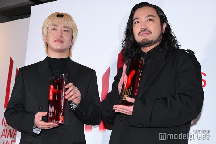 Creepy Nuts(C)モデルプレス