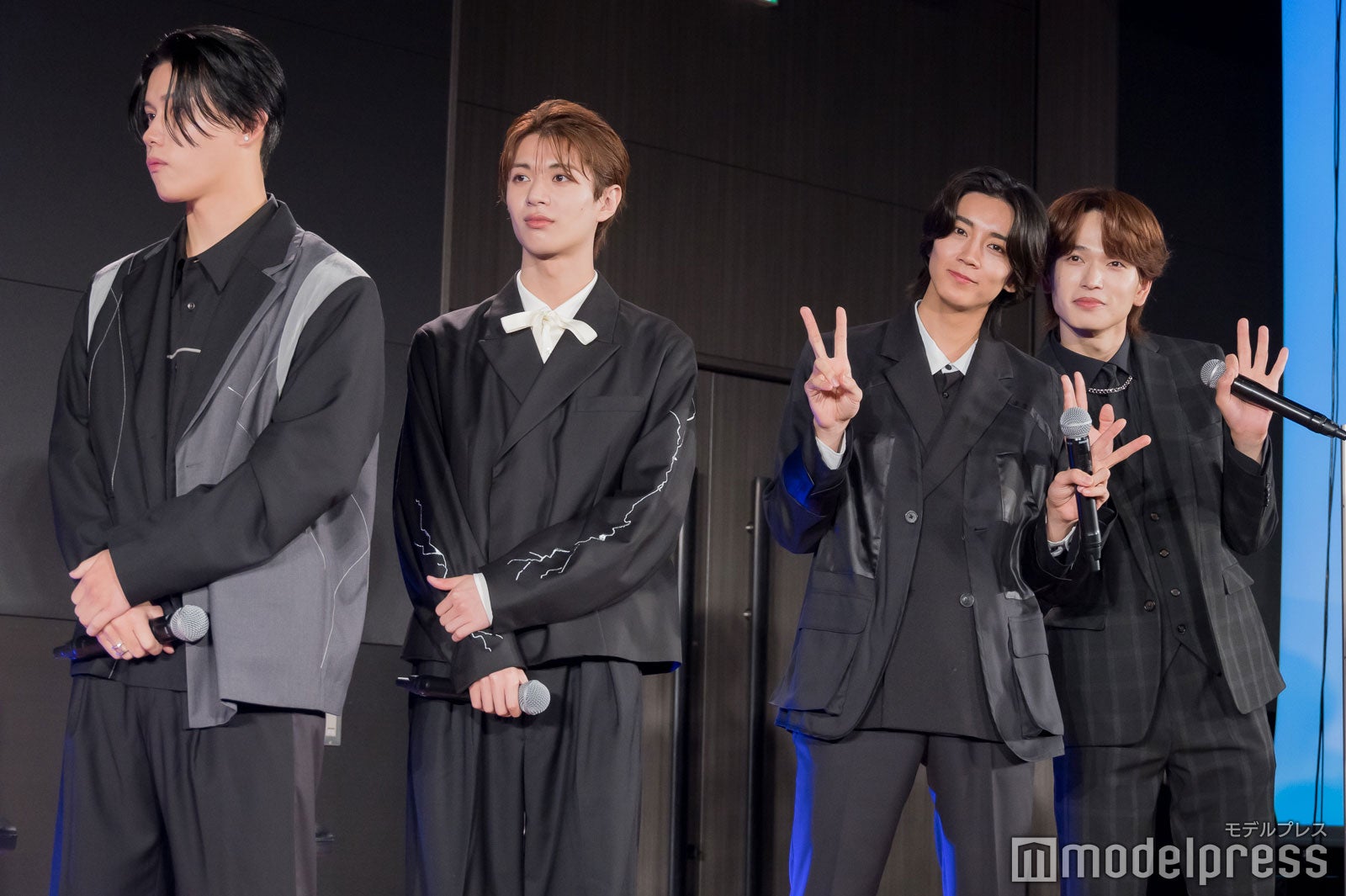 南雲奨馬、濱屋拓斗、長妻怜央、鈴木曉（C）モデルプレス