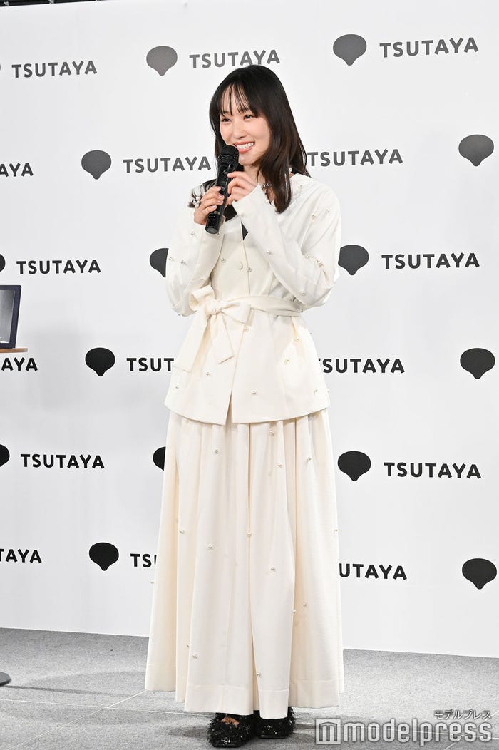 菅井友香(C)モデルプレス