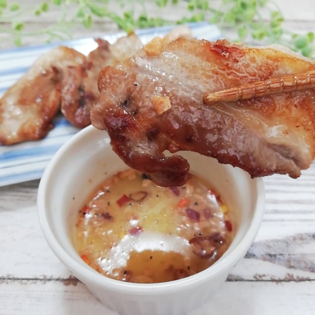 カルディの焼肉ザパンチを焼肉につけて実食