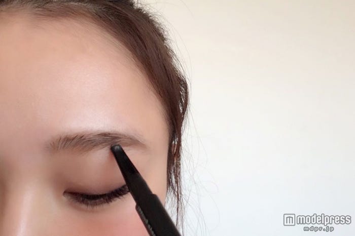 隙間や平行になってない部分をペンで足していく