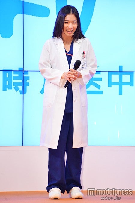 松岡茉優