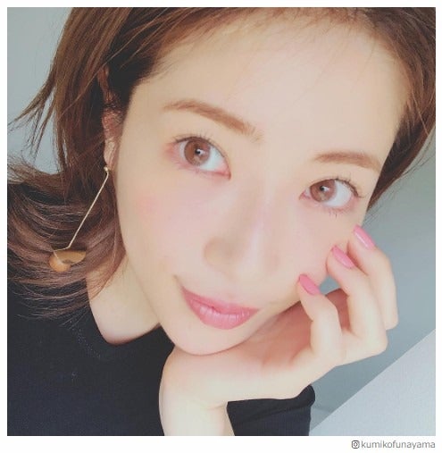 くみっきー、美肌の秘訣を明かす　透明感溢れるどアップショット公開