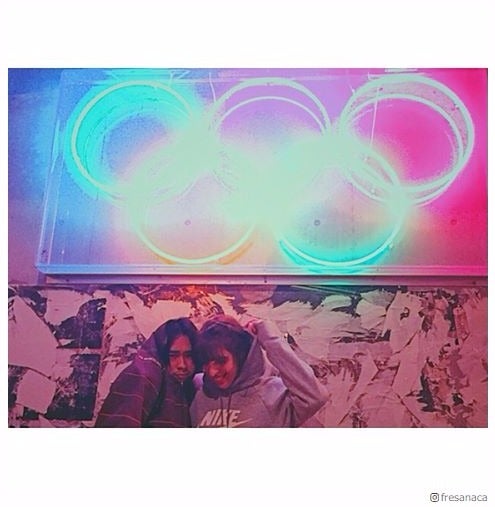 IVAN＆成田凌「デレデレ」密着ショット公開　 “先輩後輩”コンビに反響