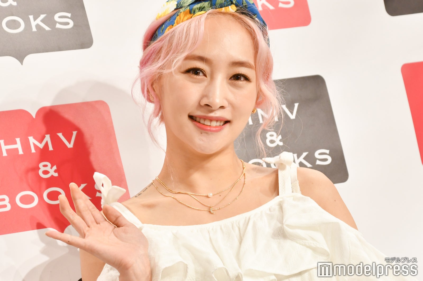 ニコル（C）モデルプレス