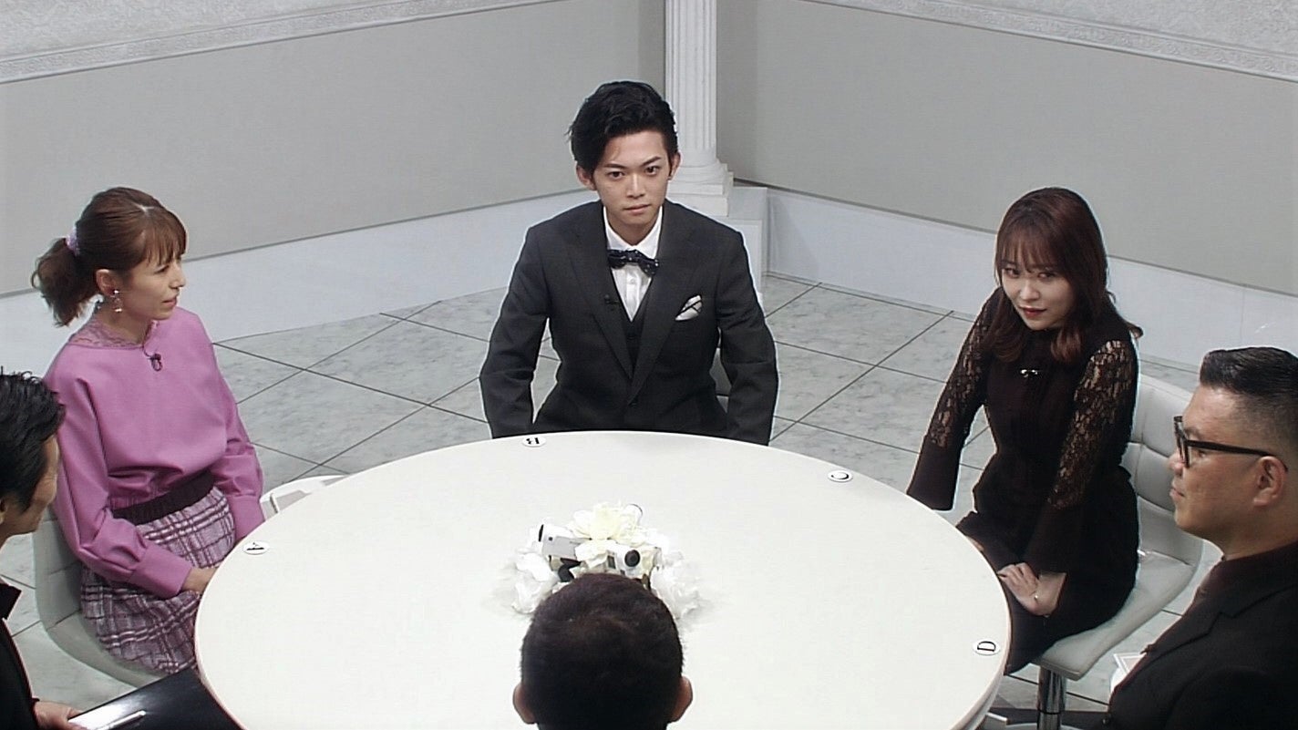 若槻千夏、松丸亮吾、指原莉乃（C）フジテレビ