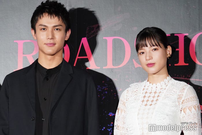 中川大志、石井杏奈 (C)モデルプレス