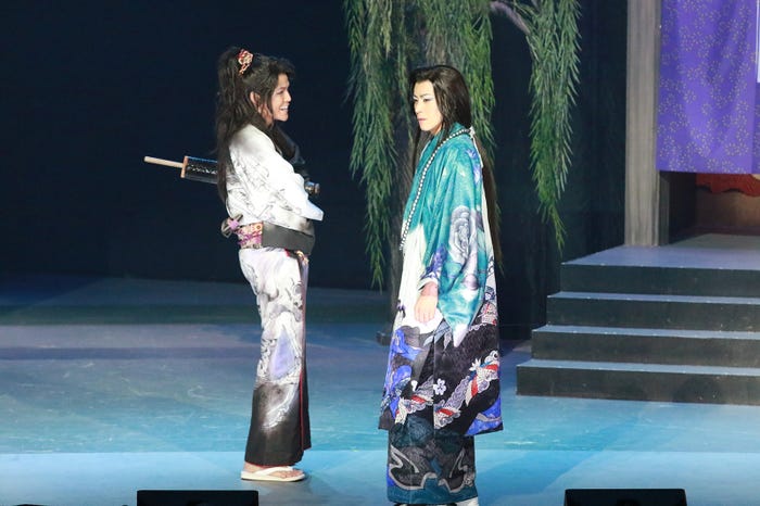 『髑髏城の七人』の“Season月”<下弦の月>より (提供写真)