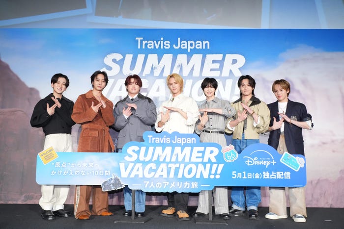 (左から)宮近海斗、中村海人、吉澤閑也、川島如恵留、七五三掛龍也、松田元太、松倉海斗(C) 2026 DISNEY ENTERPRISES, INC.