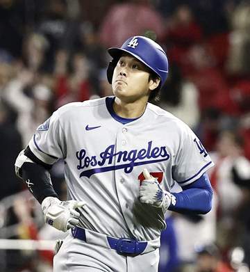 敵地に大ブーイング 大谷翔平が第4打席で今季11個目の申告敬遠 直後にパヘスが適時内野安打で再びブーイング