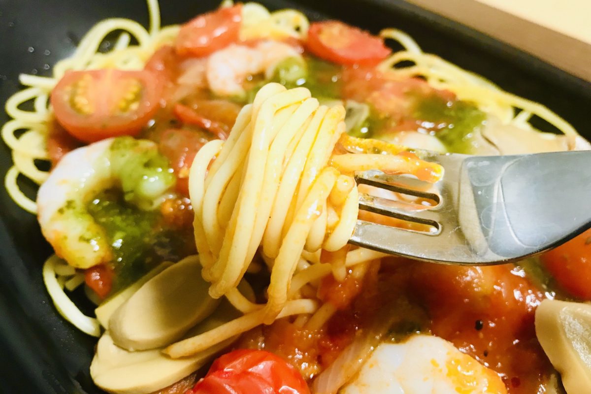 トップバリュ 海老とトマトのポモドーロパスタ