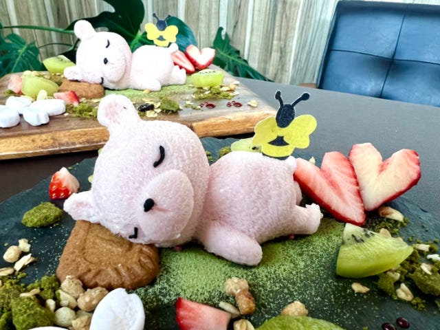 CafeandHighballbarCAN　ねむねむクマさんアップ