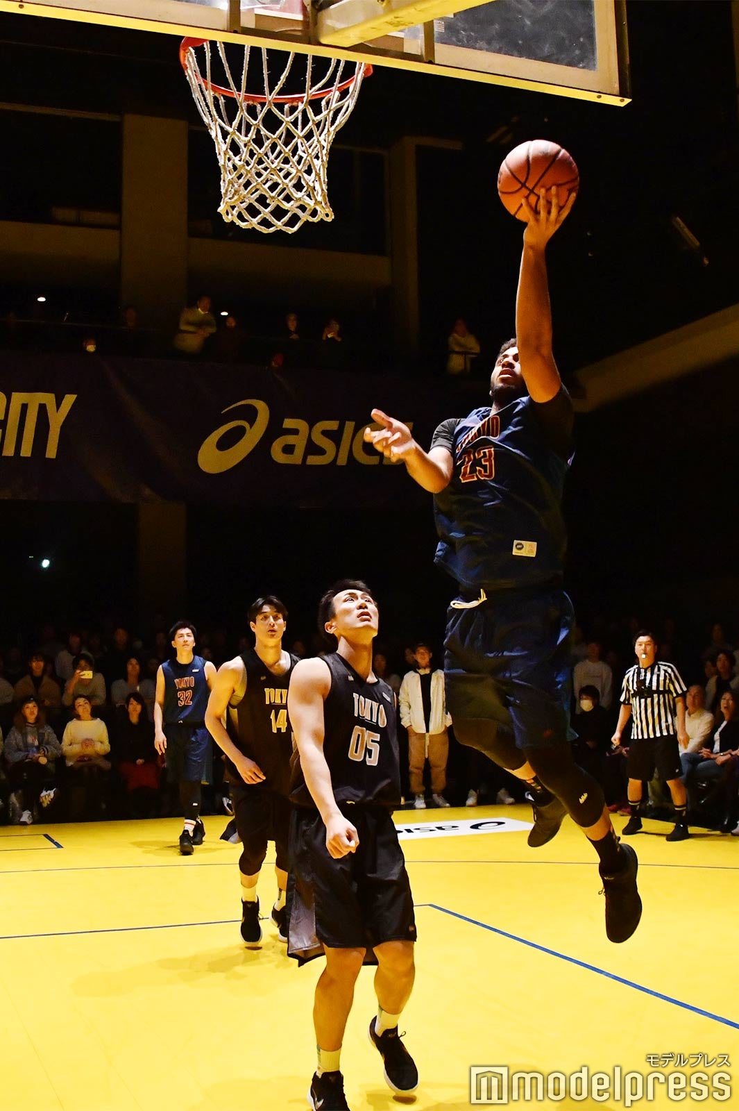 試合の様子 （C）モデルプレス