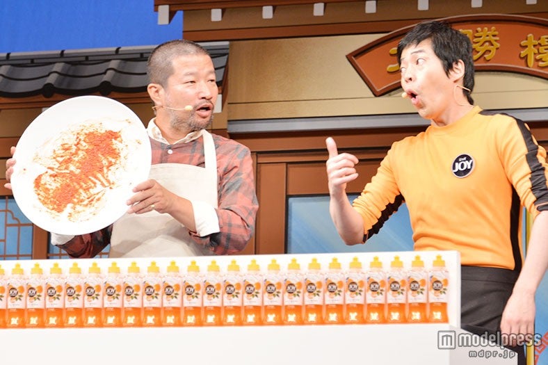 豆板醤の汚れを落とす