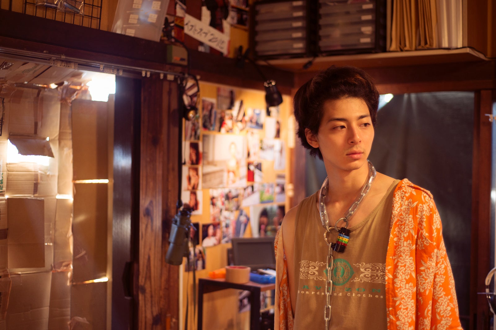 高杉真宙、ヒゲ＆無造作ヘアを初披露　最悪最低の“クズ彼氏”ビジュアル解禁＜君が君で君だ＞