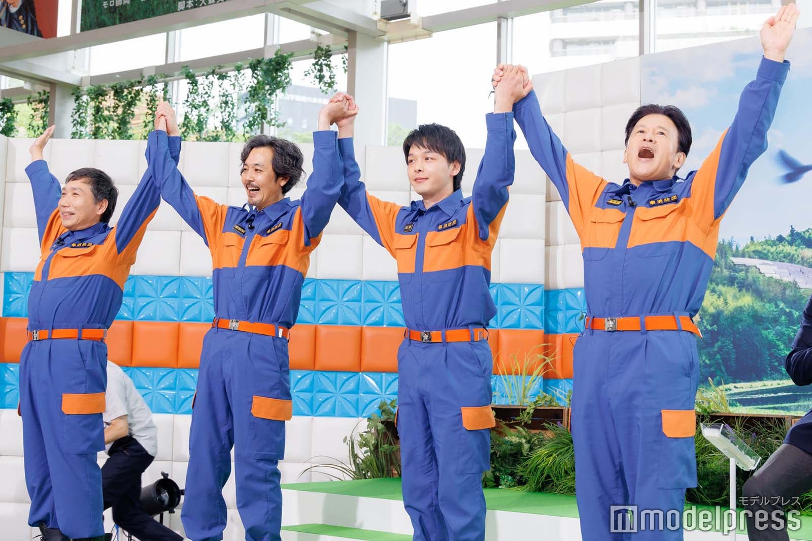 梶原善、岡部たかし、中村倫也、橋本じゅん（C）モデルプレス