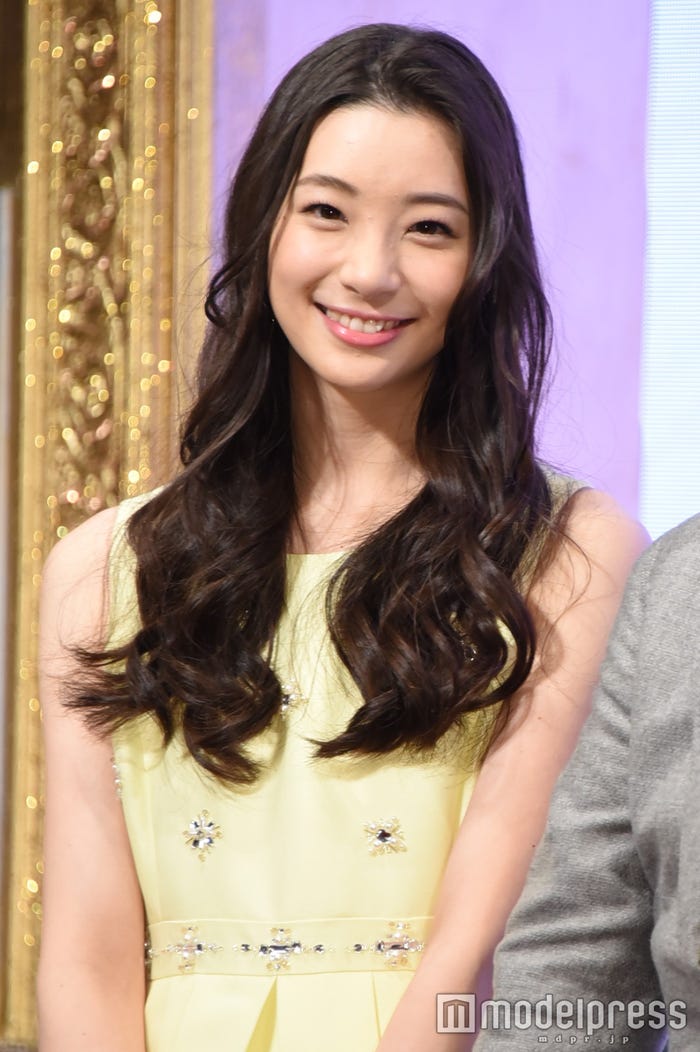 足立梨花(C)モデルプレス