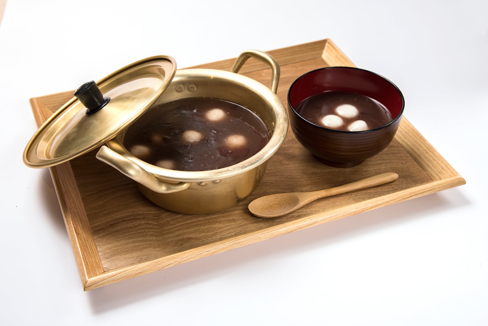 入江健一郎の糖分補給「しるこ」　￥980（税抜）／画像提供：株式会社レッグス