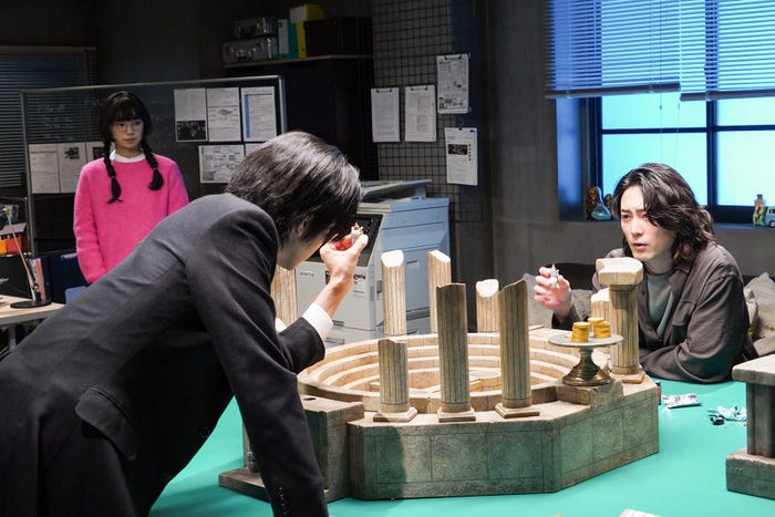 古川琴音、桐山漣、間宮祥太朗「ACMA:GAME アクマゲーム」第4話より(C)日本テレビ