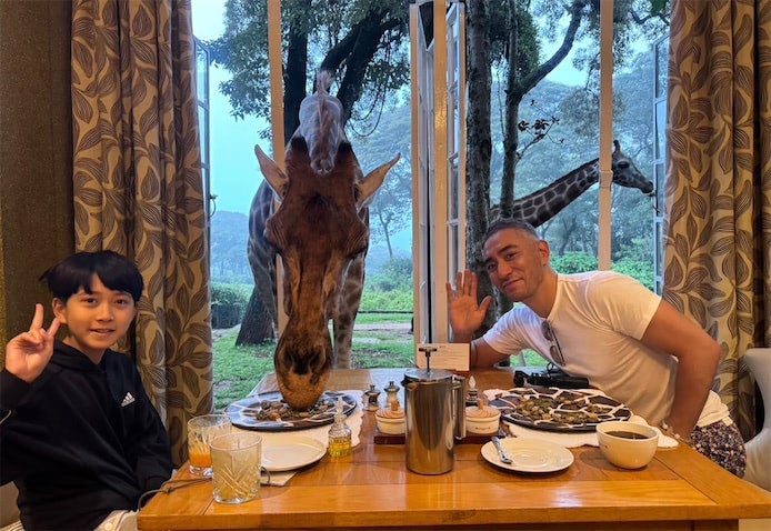 市川團十郎、長男・勸玄くんとの“アフリカ旅”オフショット公開「素敵なお写真」