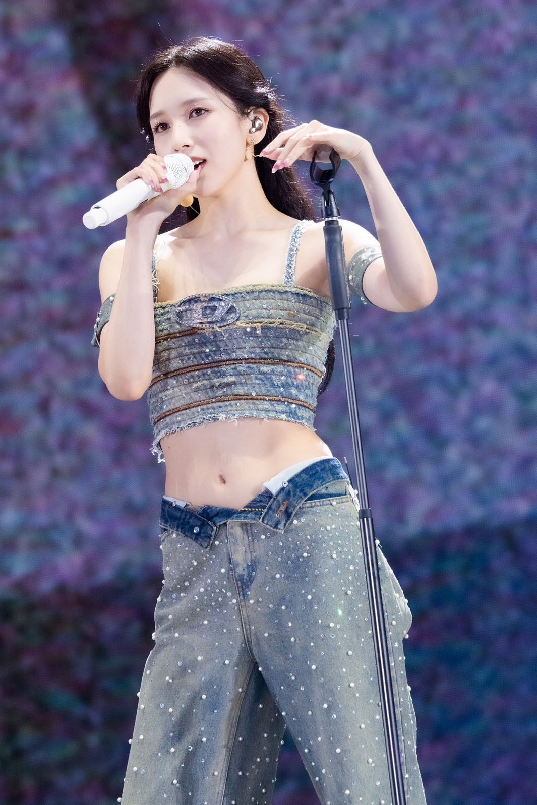 ミナ／撮影：河村美貴（田中聖太郎写真事務所）