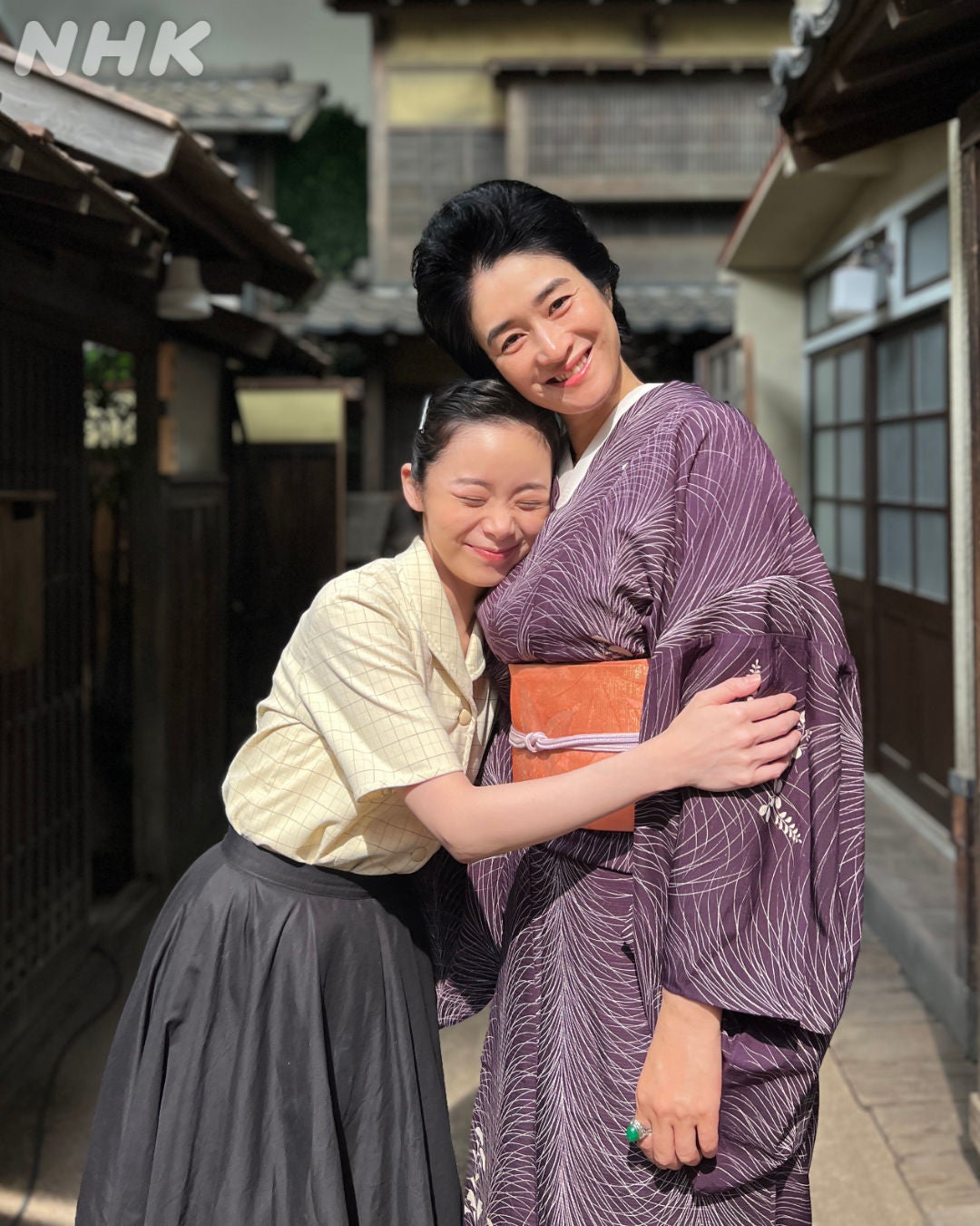 趣里、小雪／「ブギウギ」公式Instagramより